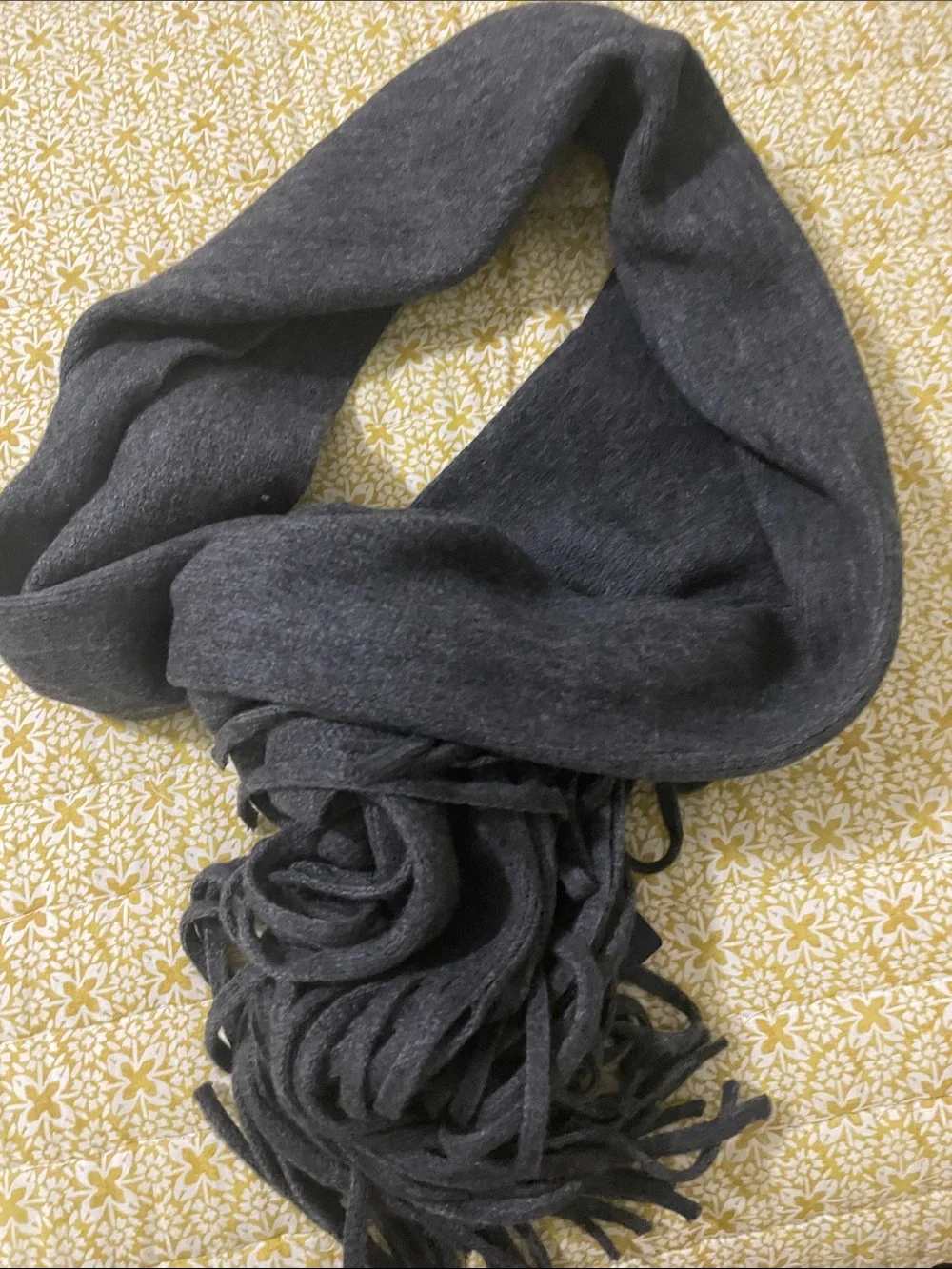 Lucky Brand NWT Dark Gray Knit Fringe Scarf